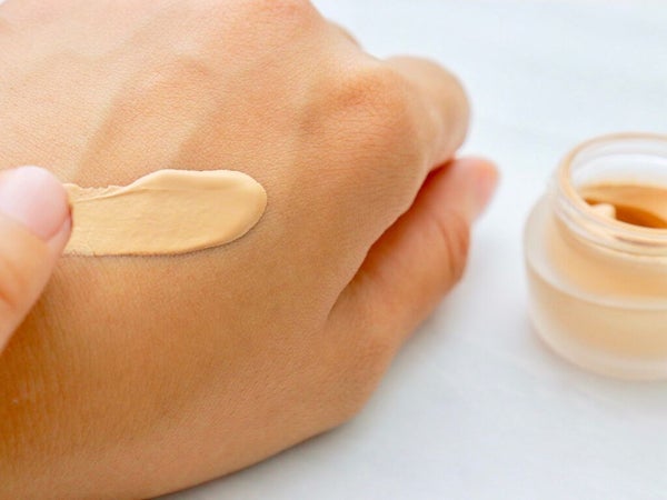 軽さも機能性も両方ほしいから。わがままを叶えるファンデはコレでした!の画像