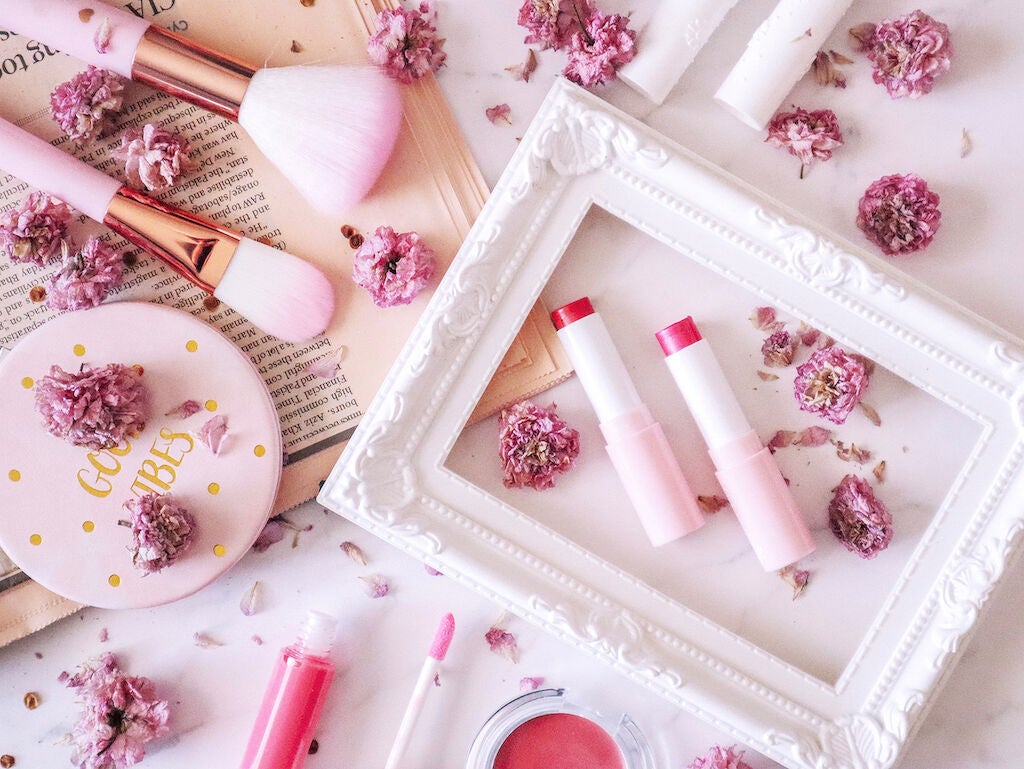 今話題の【ジェネリックコスメ】5選!人気デパコスそっくりさんがプチプラで手に入リます。の画像