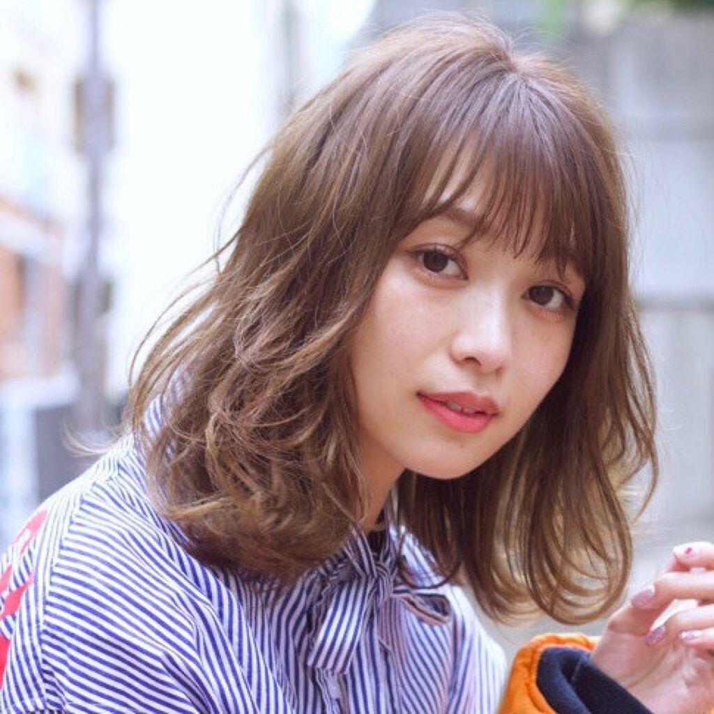 「美容感度が高いあの子の新常識。メイクの仕上げにするワンステップって？ 」の画像（#107642）