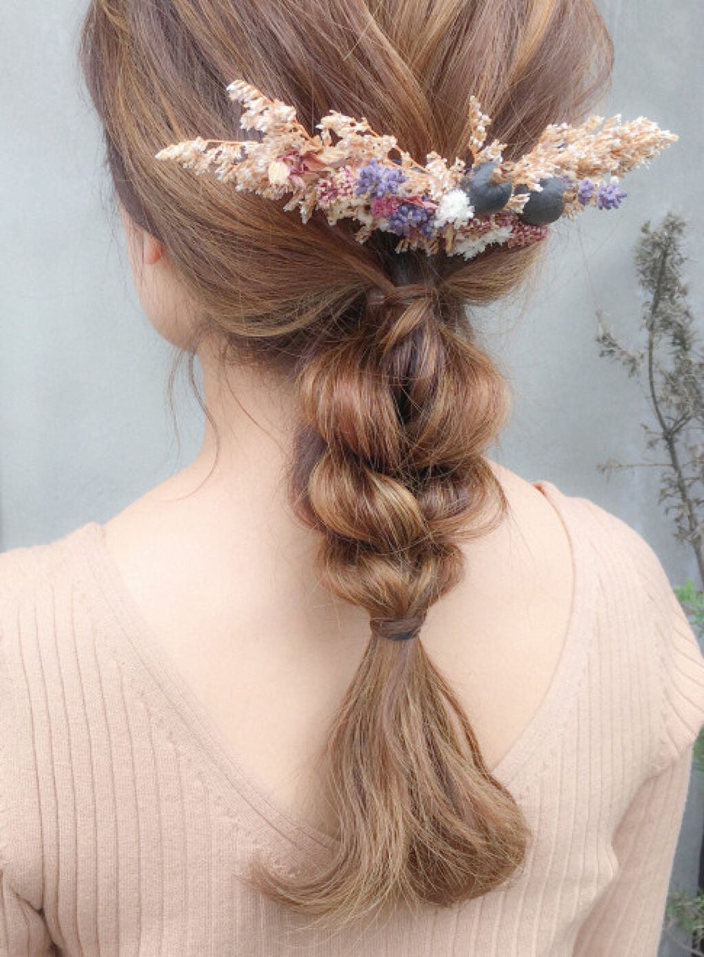 「【パーティーメイクまとめ】結婚式におすすめ!華やか&崩れにくいパーティーメイクをご紹介」の画像(#114227)