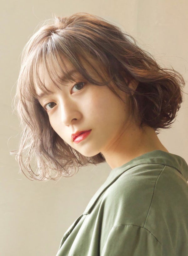 「離れ目の悩みはメイクで解消!初心者さんでも簡単な4つのテクニックを紹介!」の画像(#114564)