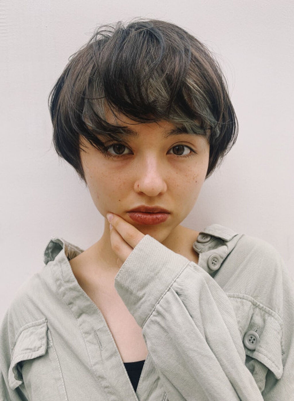 「リアルに使えるブラウンリップのメイク術。春夏から秋冬まで使える万能カラーで"最強の私"に。」の画像(#115132)