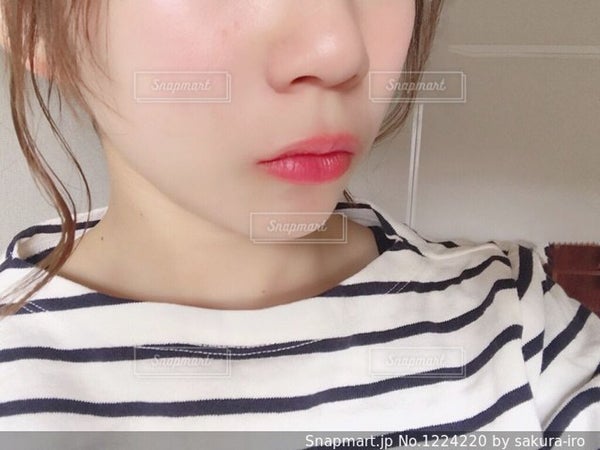 「【40代向け】自然な血色感でくすみを一掃!アラフォー世代におすすめなチークの入れ方」の画像(#120522)