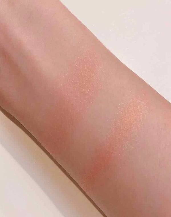 「【40代向け】自然な血色感でくすみを一掃!アラフォー世代におすすめなチークの入れ方」の画像(#120896)