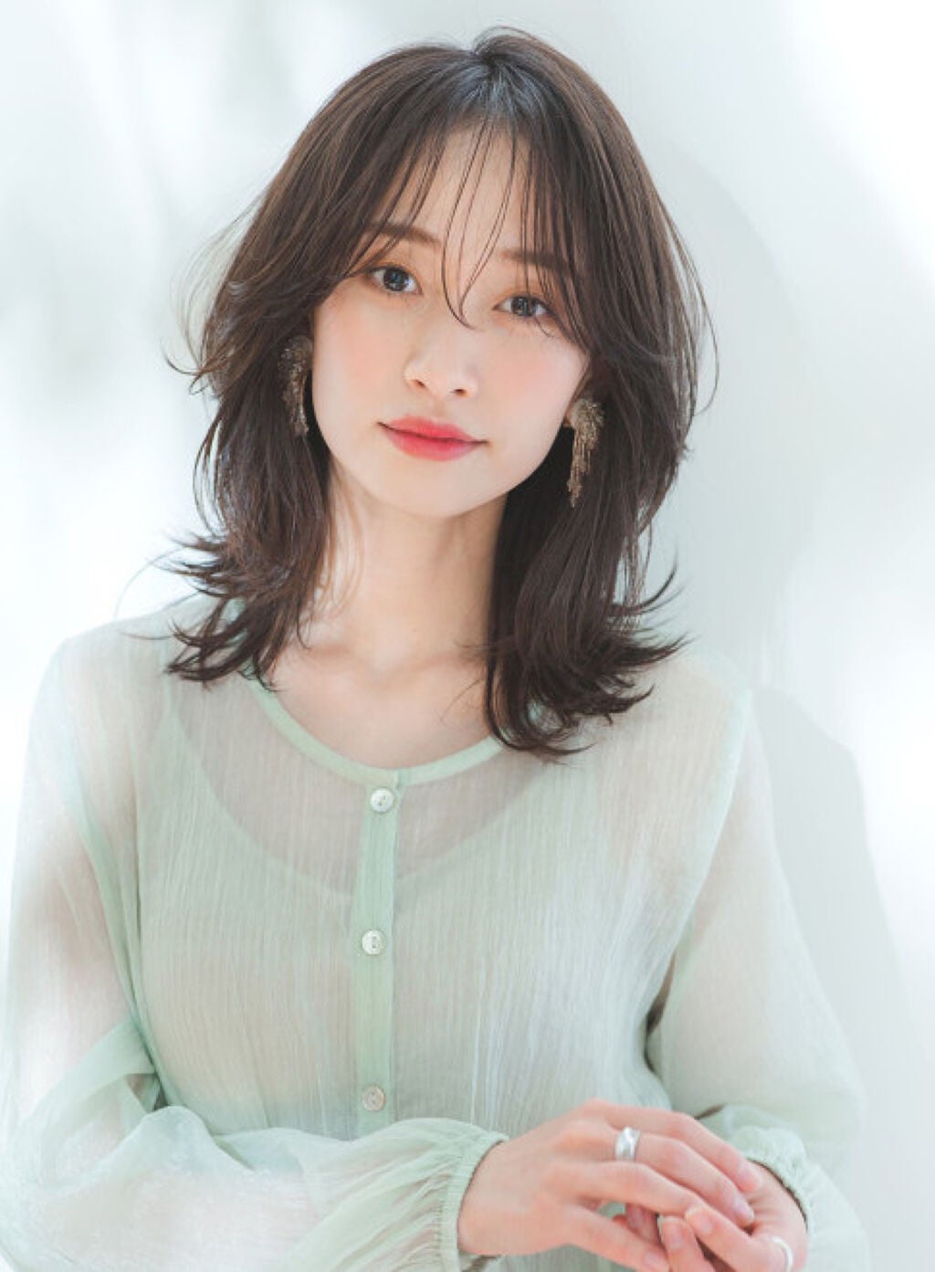 「クッションファンデの正しい使い方とは?仕上がりに差が出るコツを徹底解説!」の画像(#121082)