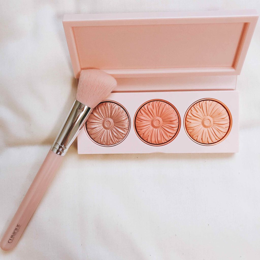 「美容賢者は、気分でチークを変えるってウワサ。超便利な優秀チークパレットたち♡」の画像(#122228)