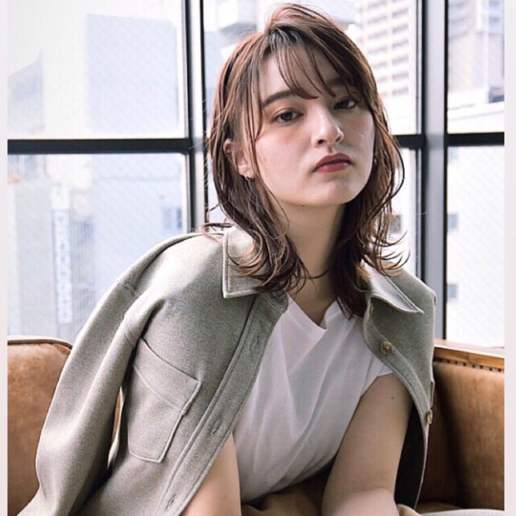 「【チークがカギだった!】ブラウンリップが一気に似合うようになるチークの選び方&おすすめチーク」の画像(#123025)