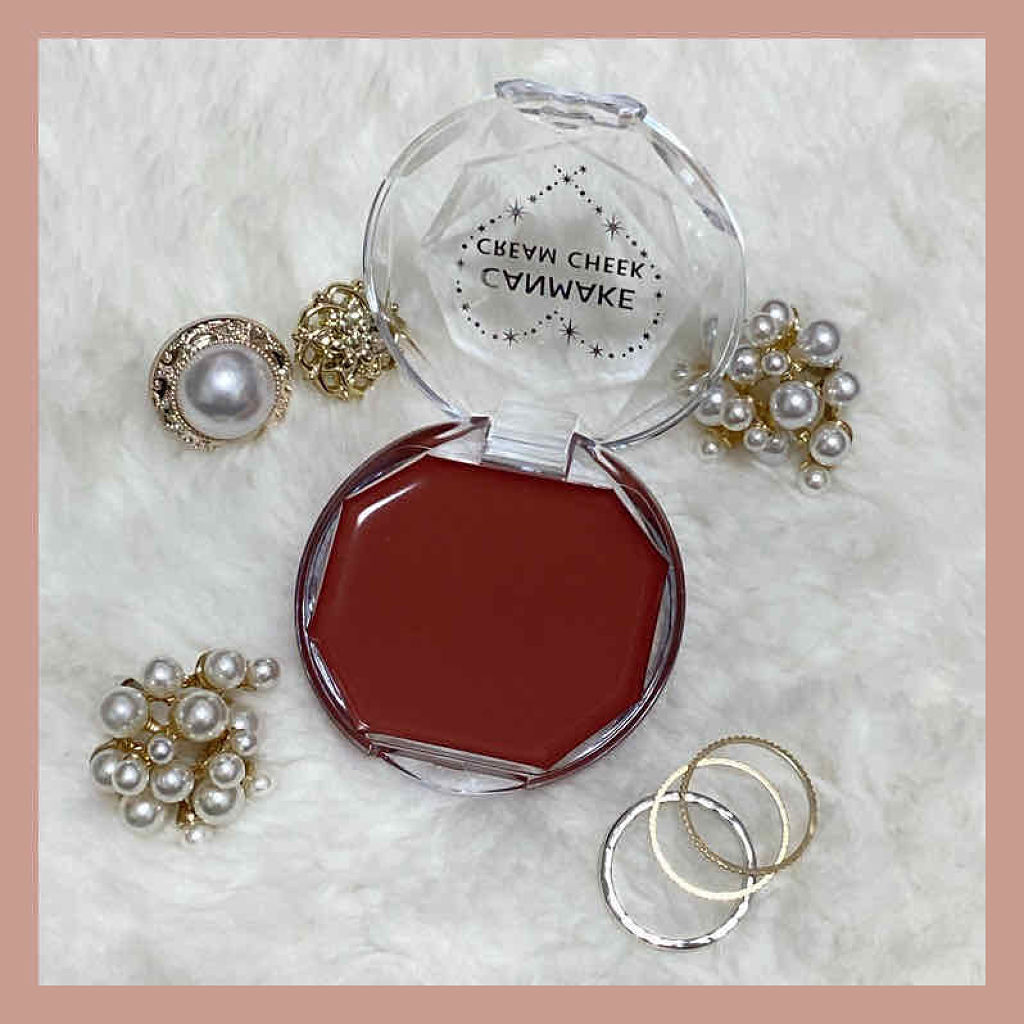 「【チークがカギだった！】ブラウンリップが一気に似合うようになるチークの選び方＆おすすめチーク」の画像（#123044）