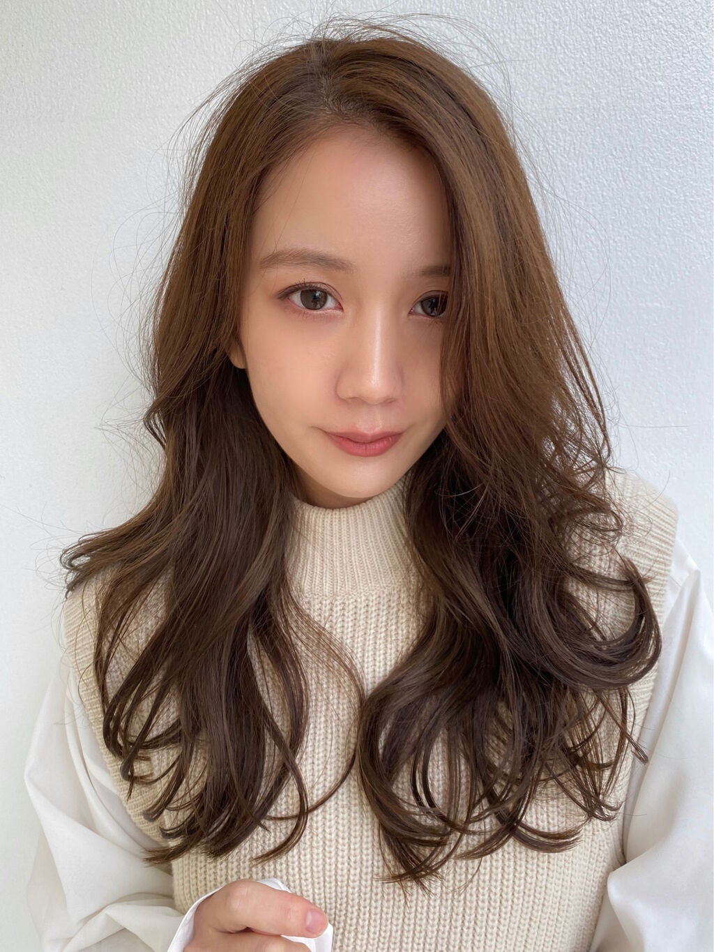 「眉マスカラの色の選び方は?おすすめ15選と髪色別のカラーを紹介【黒髪からハイトーンまで】」の画像(#124939)