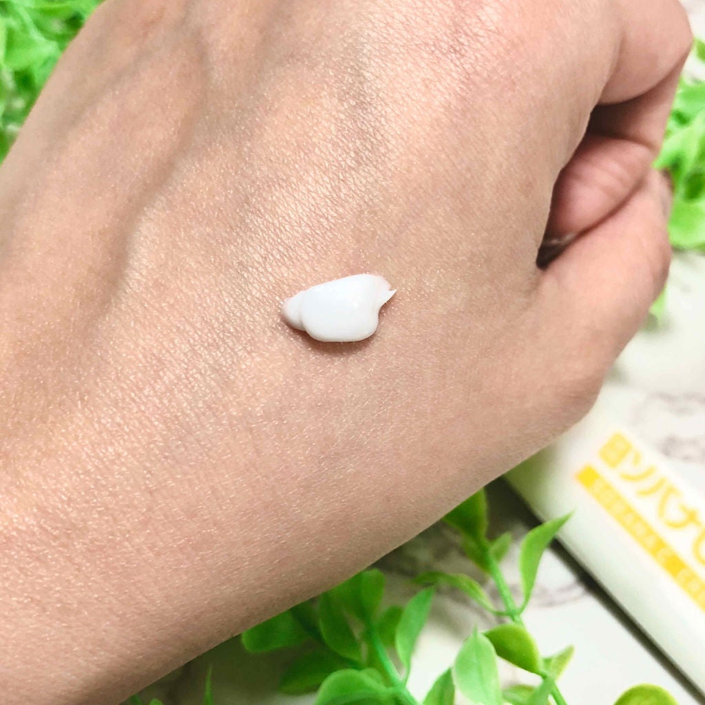 「ビタミンC美容液の効果&使い方は?おすすめアイテム厳選7つもご紹介!」の画像(#134135)