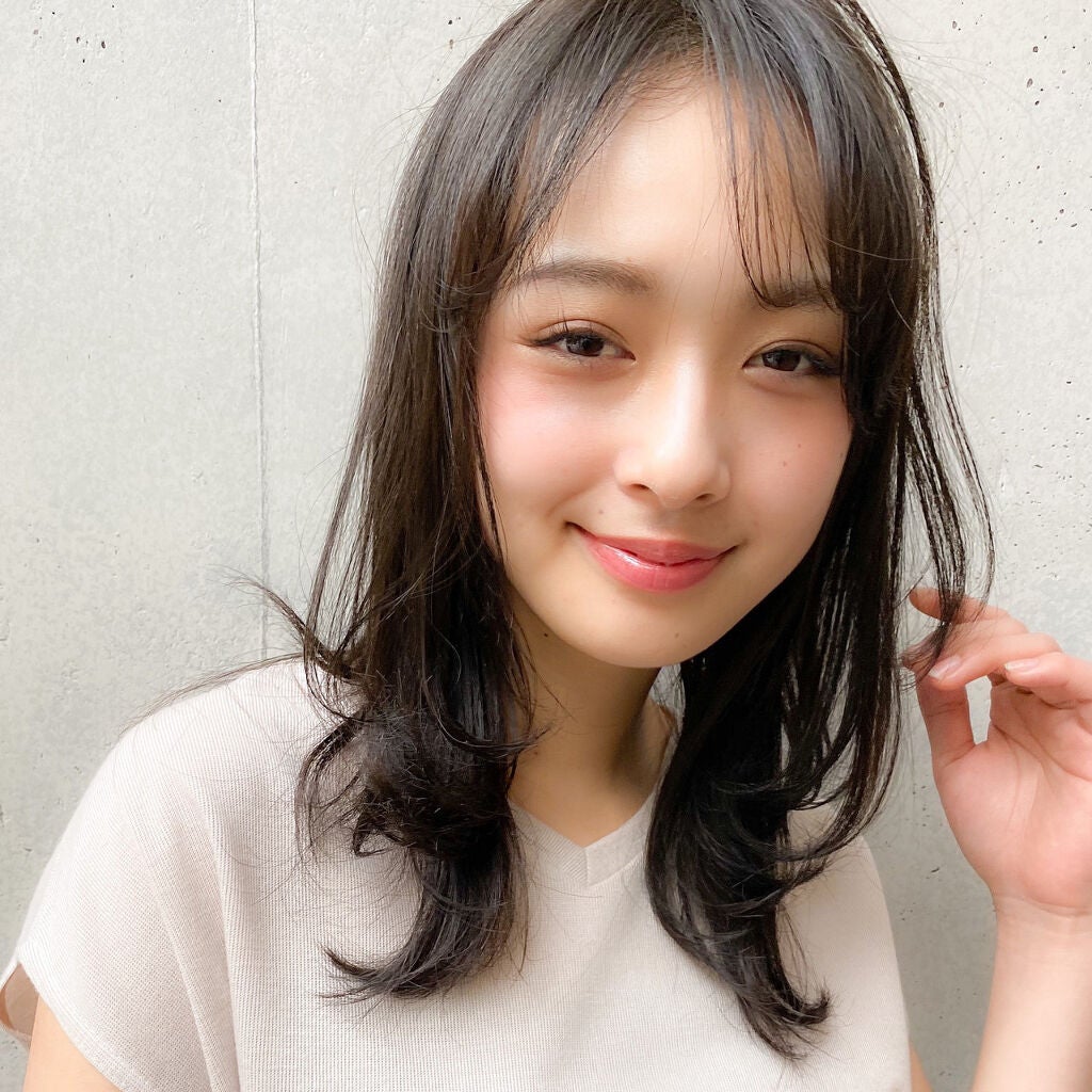 「乳液の使い方上手はふっくら肌を作る!朝夜の乳液の塗り方や量/コットンを使ったケア法で肌力アップ」の画像(#142419)