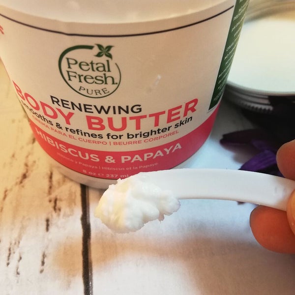 「ボディバターおすすめ12選【プチプラ・デパコス】効果的な使い方でつるスベ肌に!クリームとの違いとは?」の画像(#146842)