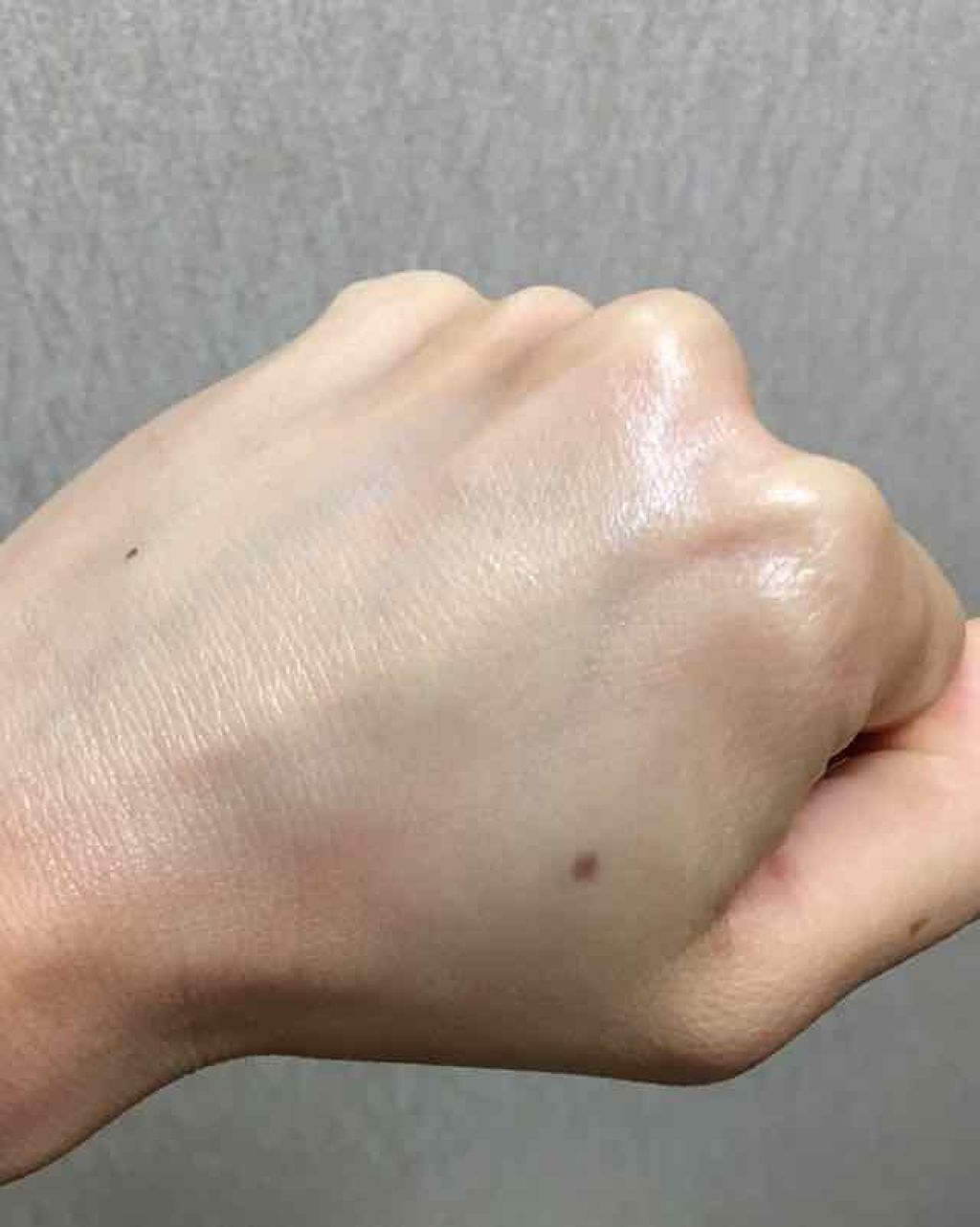 「【医師監修】日焼け止めの効果的な使い方と選び方|口コミ高評価のおすすめ日焼け止め15選」の画像(#148164)