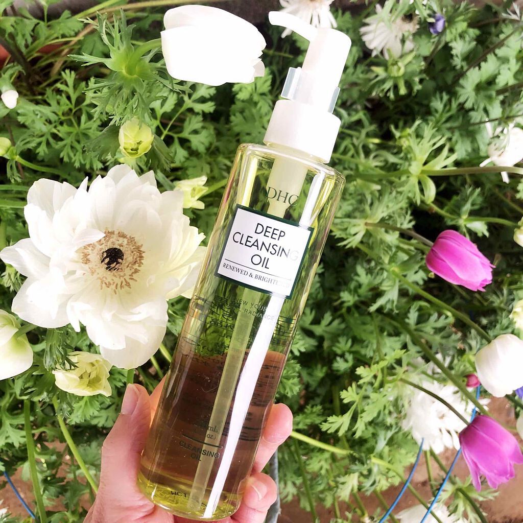 「毛穴や角栓をしっかり除去!ディープクレンジングとは?|おすすめアイテム4選」の画像(#154701)