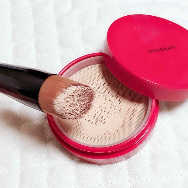 「透明感メイク徹底解説!イエベブルべ別色選びからおすすめリップやアイシャドウまで♡」の画像(#156073)