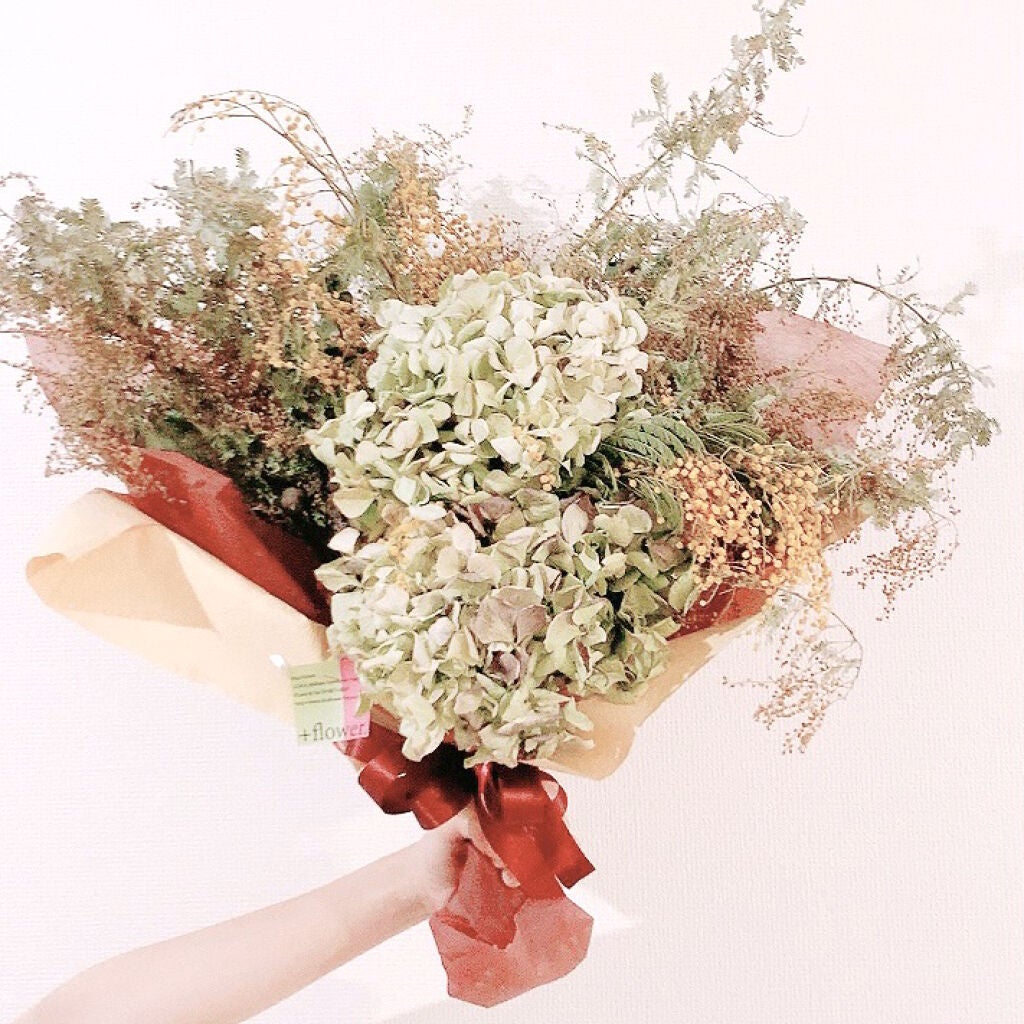 【5万円が当たる】ポーチの中身、見せてください♡「#コスメ大公開ウィーク」大募集!の画像