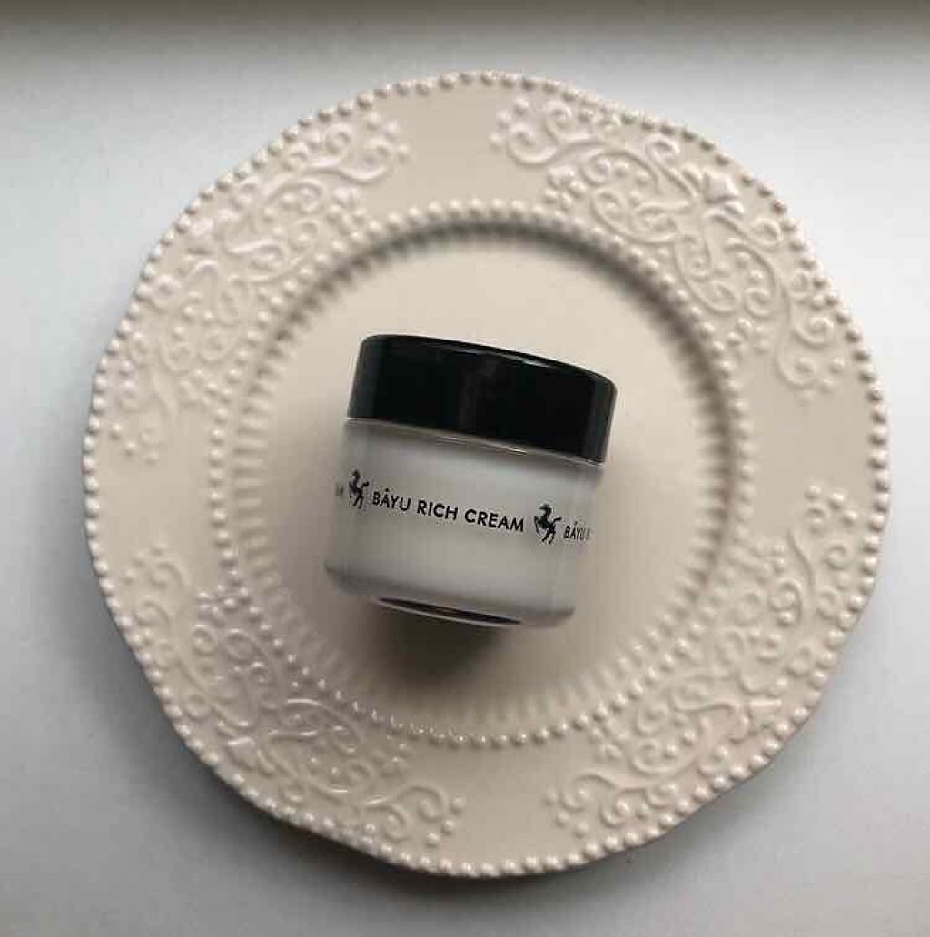 「馬油クリームのおすすめ10選【口コミで人気!ハマる人続出】嬉しい効果や使い方も解説」の画像(#156539)