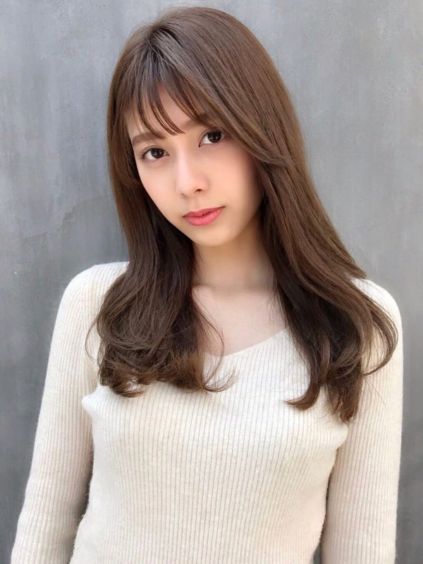 「髪のパサつきの原因とは?オイル・シャンプー・トリートメント・スタイリング剤…市販のおすすめ商品も紹介」の画像(#159637)