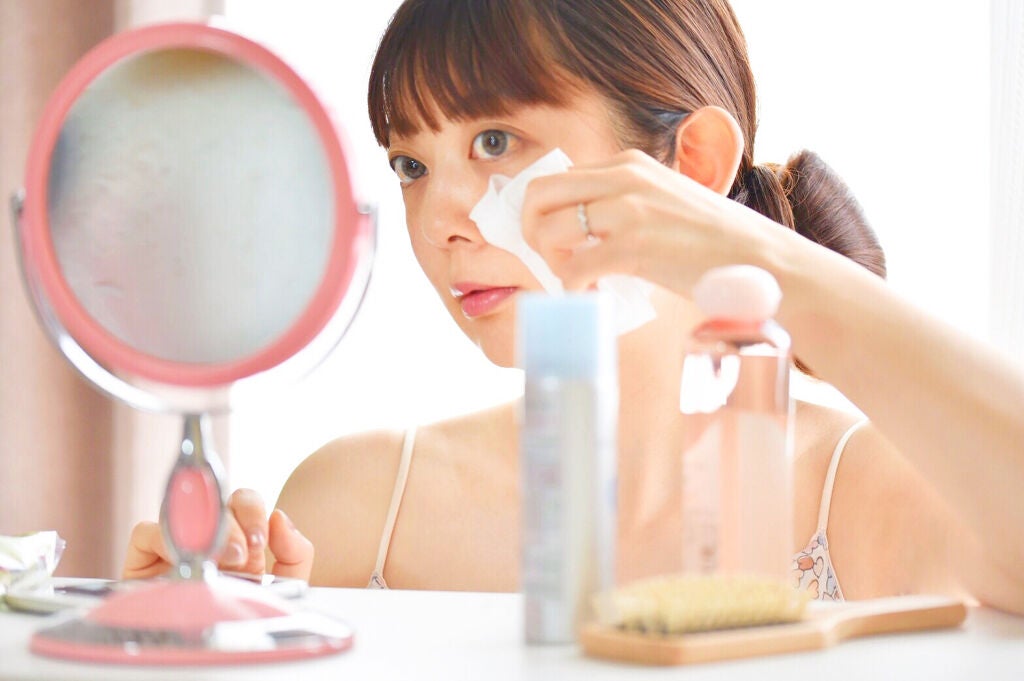 目立つブツブツにサヨナラを!角栓ケアのやり方・人気コスメランキング21選の画像