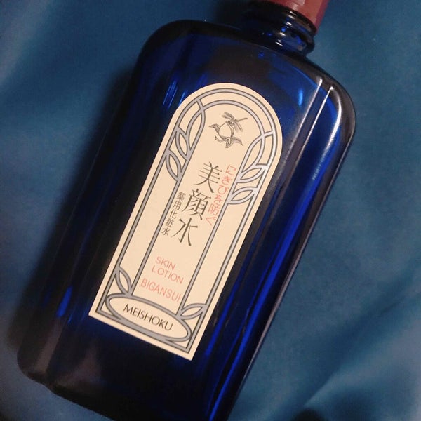 「脂性肌の人必見!おすすめ化粧水ランキング【プチプラ・デパコス】効果的な使い方や脂性肌に適した成分」の画像(#166968)