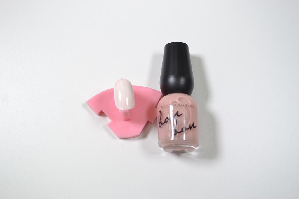 セルフネイル派さん必見!プチプラのヌーディーネイル3種色味比較♪の画像