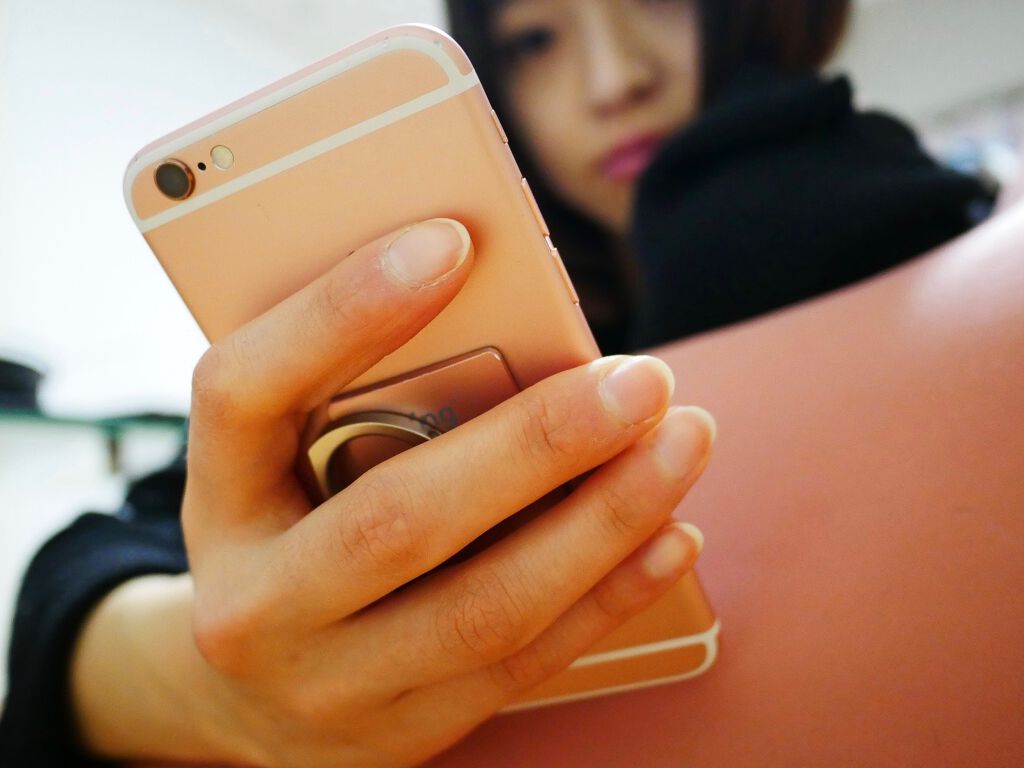 この夏の大人メイクを教えて。みんなの「#強い女メイク」募集!の画像