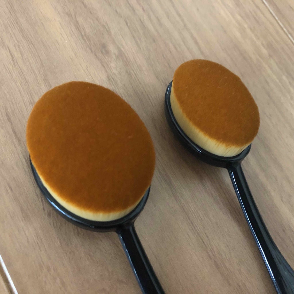 「パウダーファンデーションブラシの使い方!おすすめランキング16選で人気のプチプラ・デパコスも紹介」の画像(#171091)