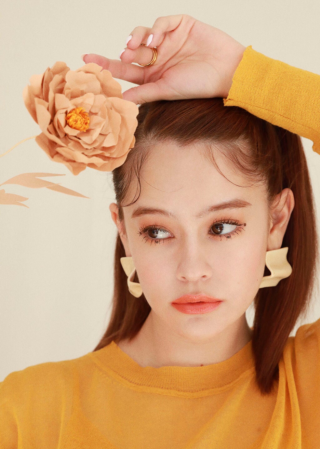 ちょっとだけ、オトナ。ショコラにくすみカラーを足したら、"和菓子メイク"の完成です♡の画像