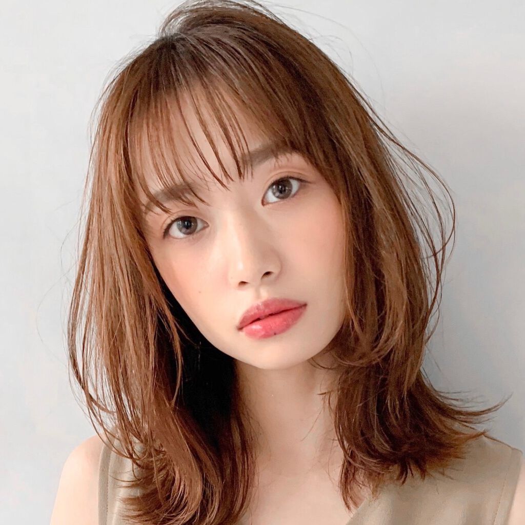 「平行眉の書き方を徹底紹介!アーチ眉から平行眉への書き方・メンズ眉・剃り方&整え方も」の画像(#175896)