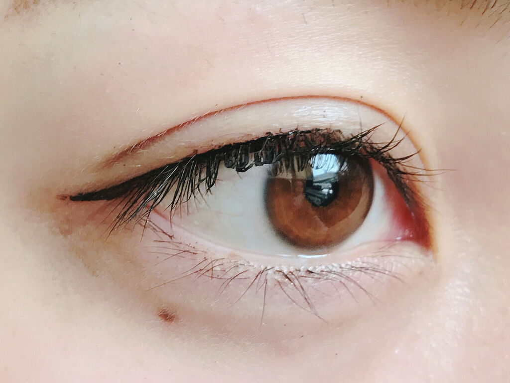 【保存版】悩みのパンダ目の原因は?防止メイクのコツ&お直しのやり方の画像