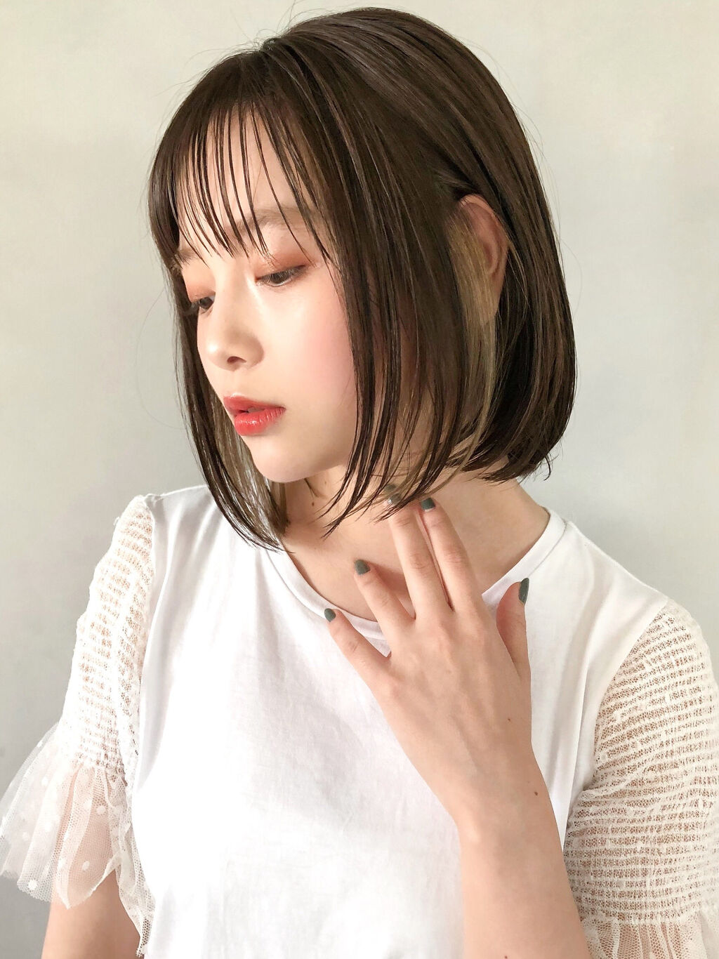 「コンシーラーの色選びは「肌悩み」で決まる!クマ、シミ、ニキビ…お悩み別最適カラー」の画像(#177296)