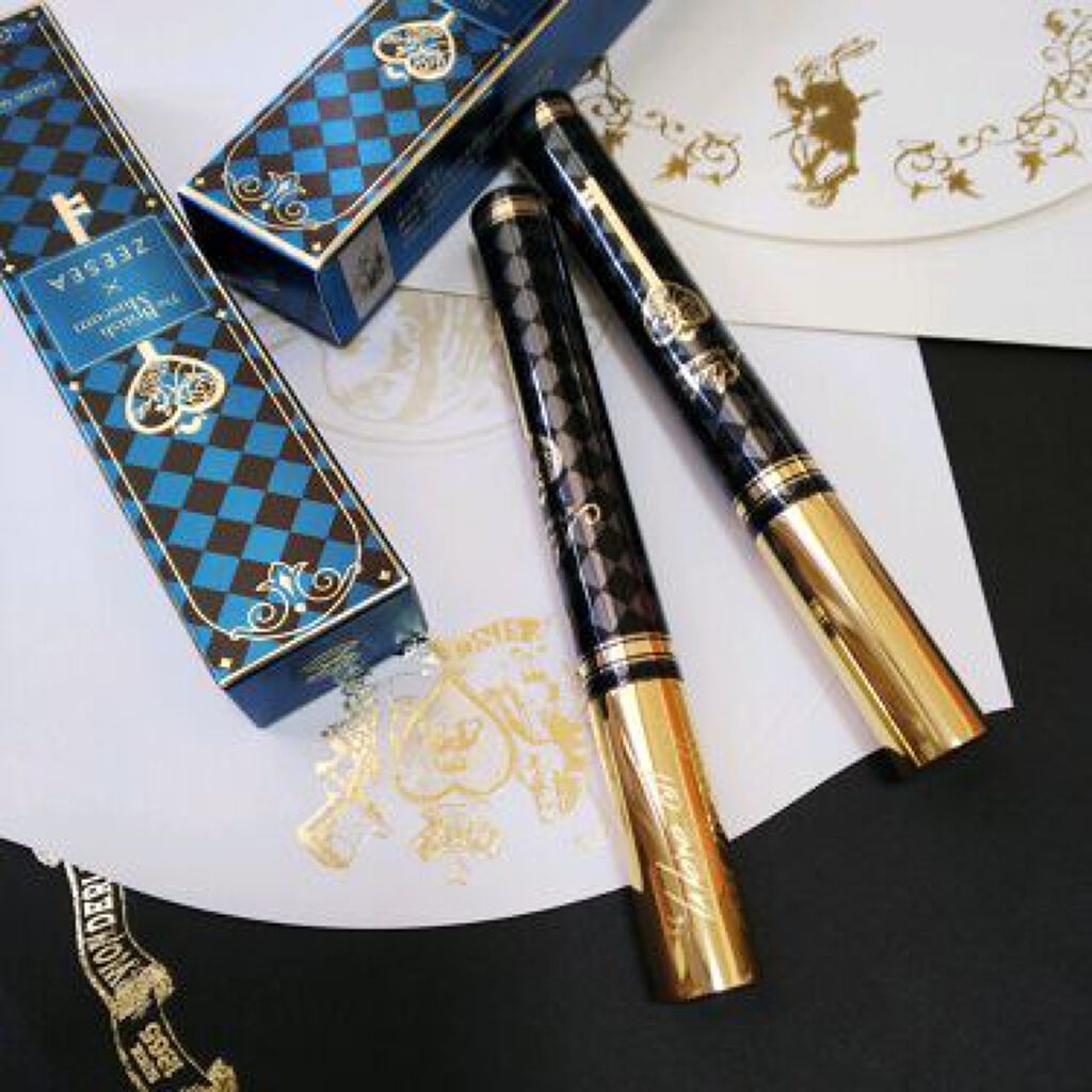 「みんなが虜♡使わなきゃ損!な偏光ラメコスメ&メイクのポイント」の画像(#178808)