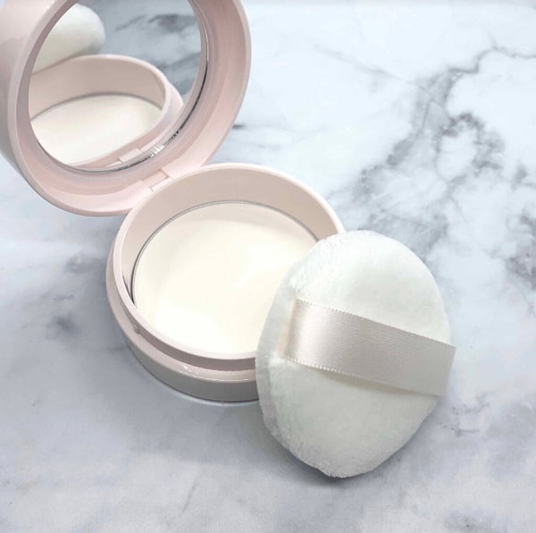 「【大人の美容にもおすすめ】ベビーパウダーの効果や使い方!赤ちゃん用だけじゃない魅力を徹底解説」の画像(#183740)