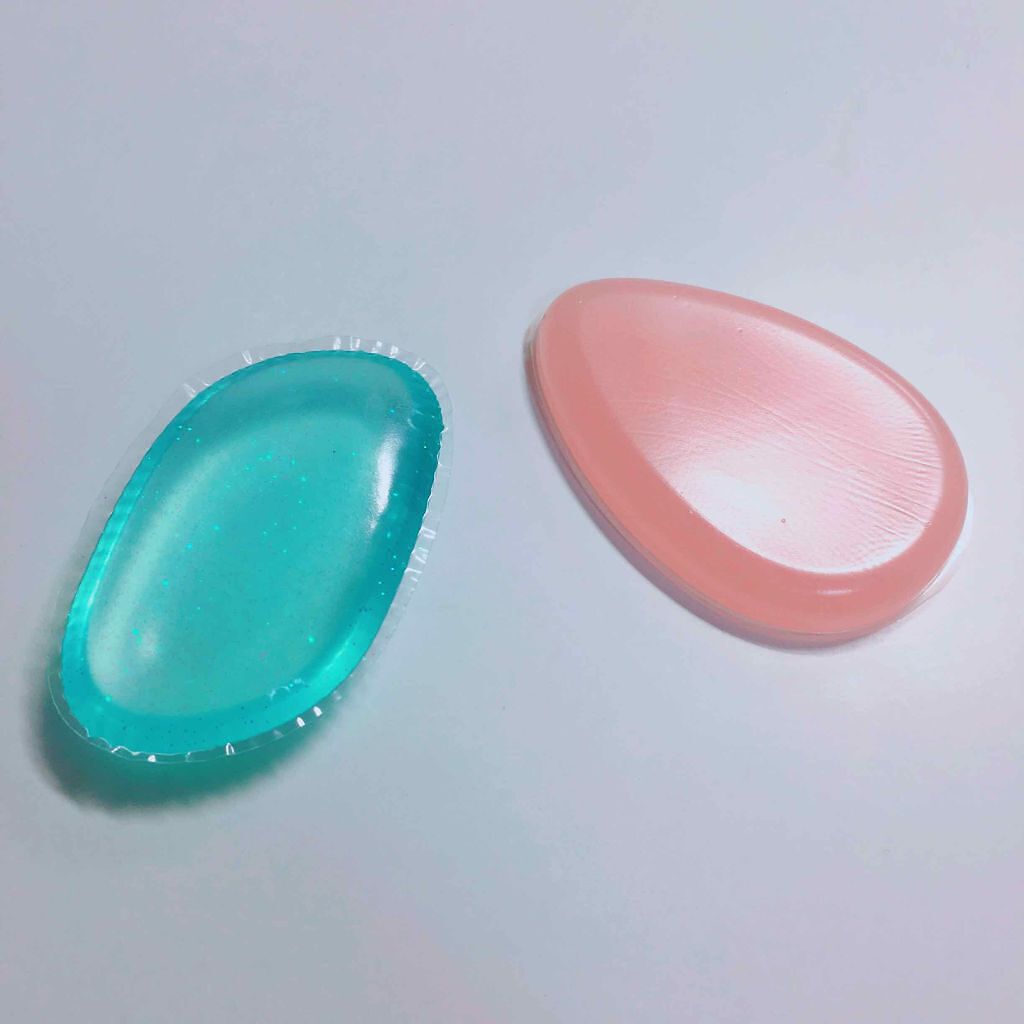 「シリコンパフおすすめ7選|メイクの仕上がりがUPする使い方&洗い方のコツもご紹介!」の画像(#185990)