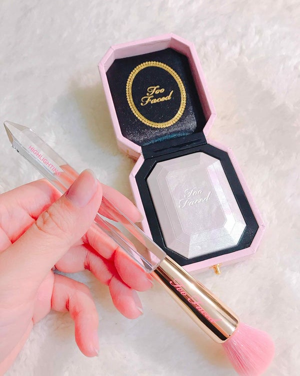 「ハイライトブラシ人気のおすすめランキング|プチプラ~白鳳堂まで選び方&使い方もご紹介!」の画像(#188027)