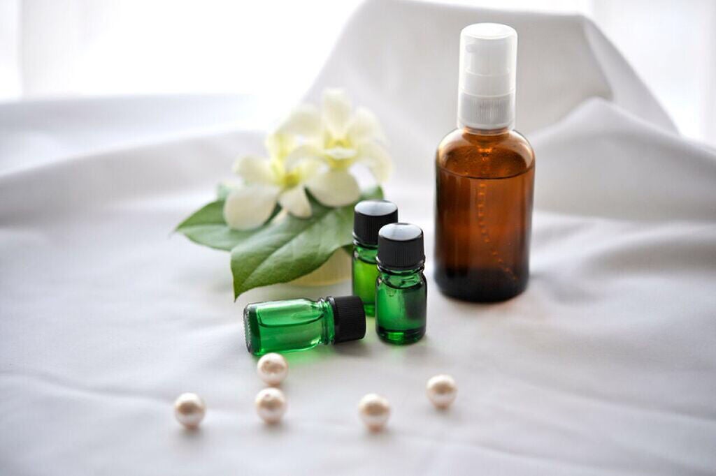 【これを見れば完璧】アロマオイルの使い方12選|簡単にできる意外な活用法までご紹介します!の画像