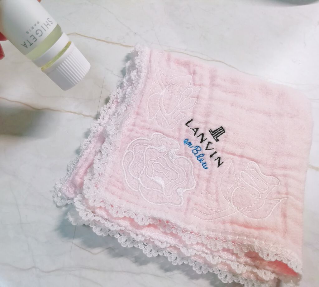 【これを見れば完璧】アロマオイルの使い方12選|簡単にできる意外な活用法までご紹介します!の画像