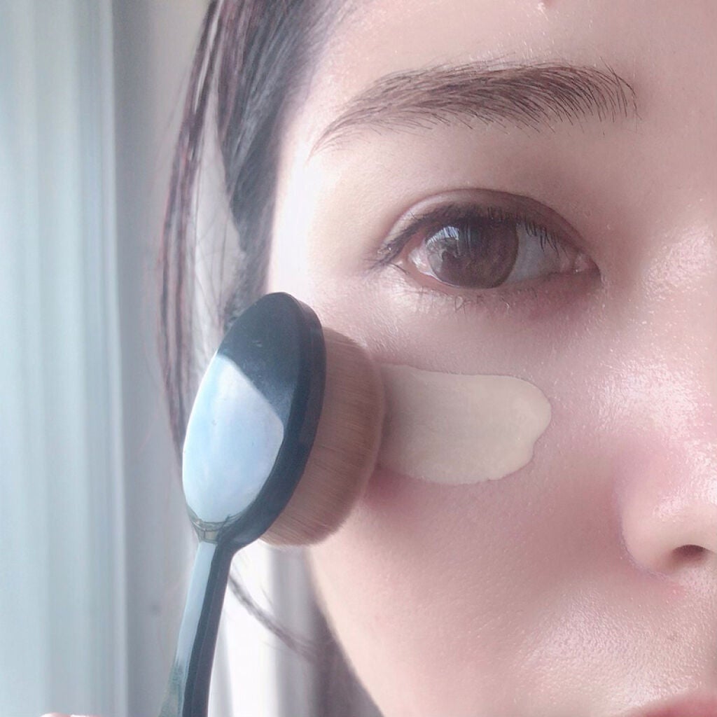 リキッドファンデーションブラシおすすめ人気ランキング6選|ツヤ肌を叶える使い方・洗い方も徹底解説!の画像