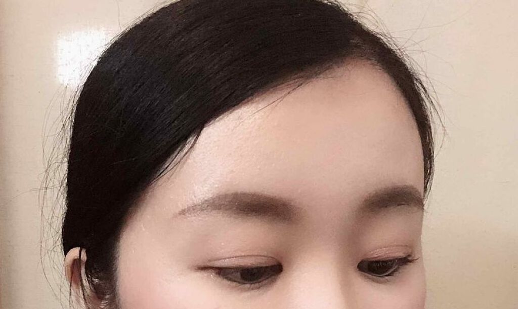 「眉毛が太い男性&女性必見!垢抜け眉になれる整え方&メイク方法≪おすすめ人気アイブロウコスメ16選≫お手本にしたい芸能人も」の画像(#196630)