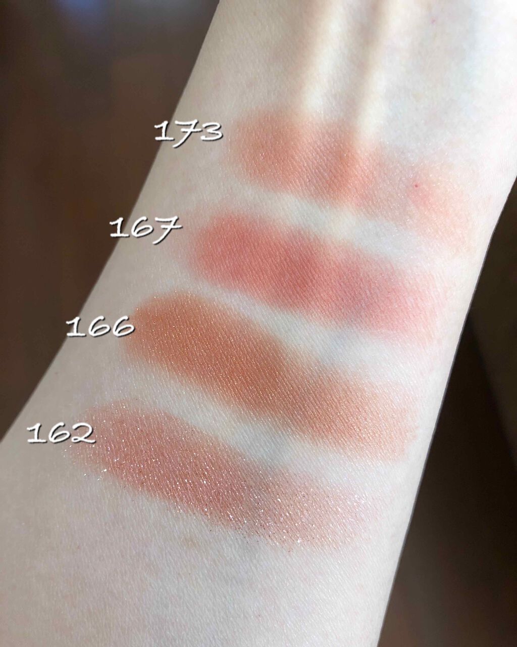 「イエベにおすすめのアイシャドウ22選♡ブラウン以外のプチプラ・デパコス・韓国アイテムも!」の画像(#201287)