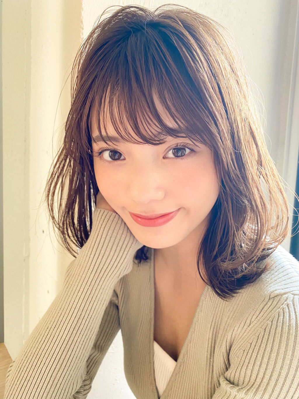 「【おすすめ7選】つけまつげで二重は作れる!付け方から選び方も解説」の画像(#204134)