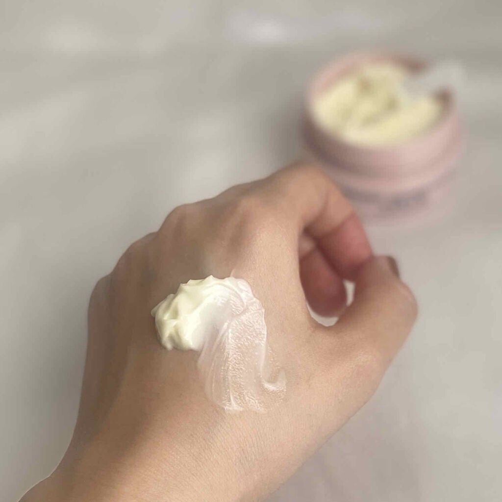 「混合肌の特徴とは?おすすめのスキンケアアイテム&メイクをキープする下地・ファンデーションを紹介」の画像(#205879)