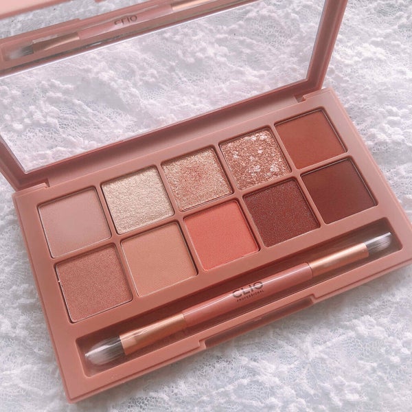 「【アイシャドウの使用期限】気にしないのはNG!未開封・未使用の手放し時期≪使い切れないコスメ使用期限過ぎたら?≫」の画像(#206205)