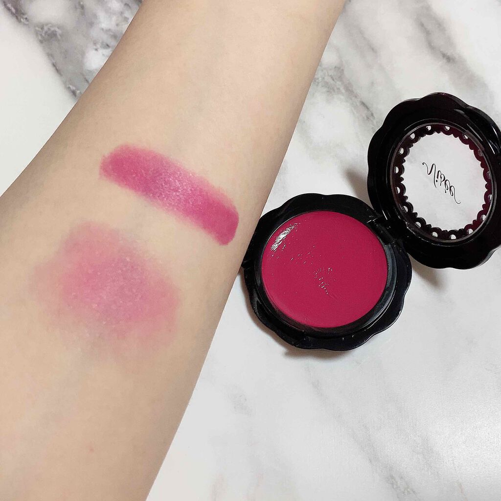 「ローズ系のリップで大人可愛いをGET。似合うカラーの選び方からおすすめ商品まで紹介。」の画像(#207039)