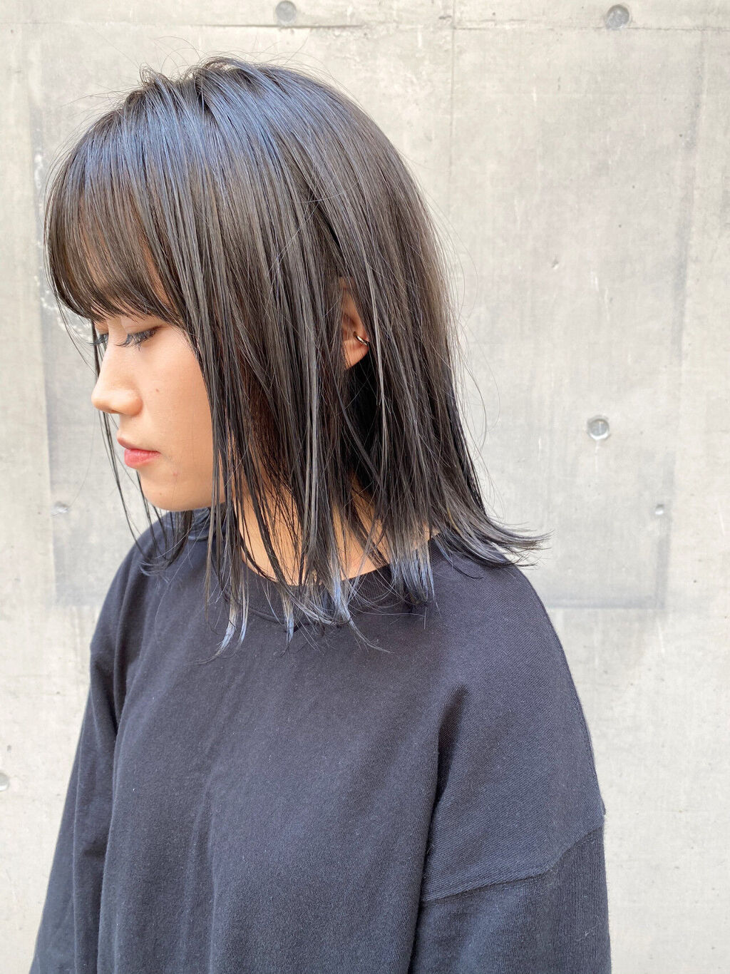 椿油で誰もが羨むサラサラ髪になっちゃお 効果的な使い方とおすすめ椿オイル7選 Lips