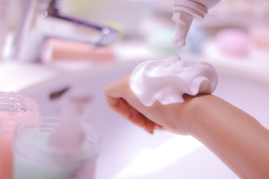 【乾燥肌さんのスキンケア】顔&身体のケア方法とおすすめアイテム解説!の画像