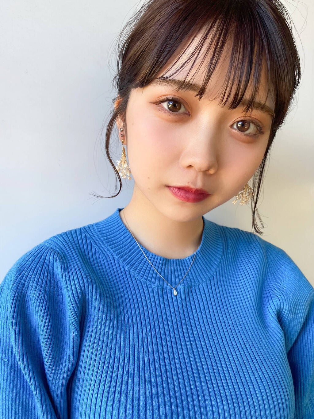 「ビューラーでまつ毛が抜ける原因は?正しいやり方や対処法を解説【人気のビューラー・まつ毛美容液も】」の画像(#229485)