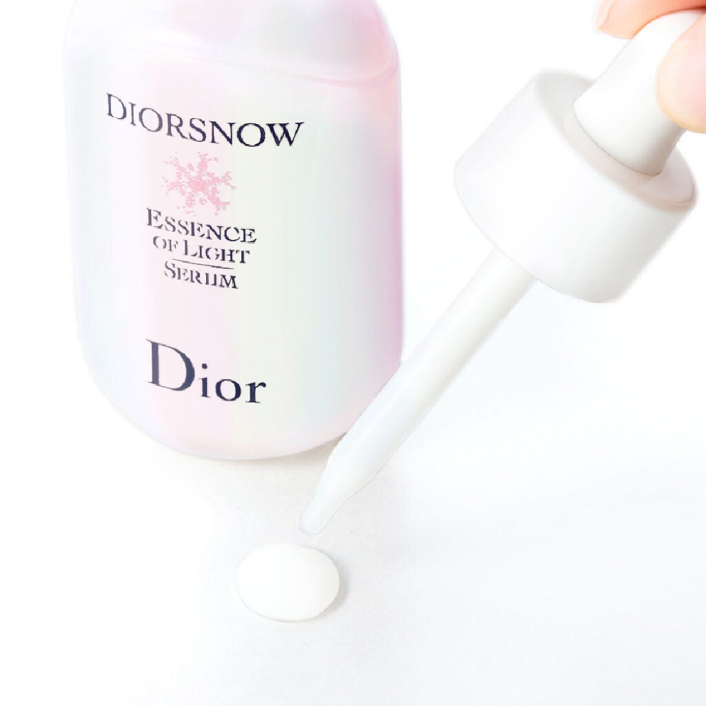 2021年、憧れトーンアップ肌は「ディオール スノー」が叶えますの画像