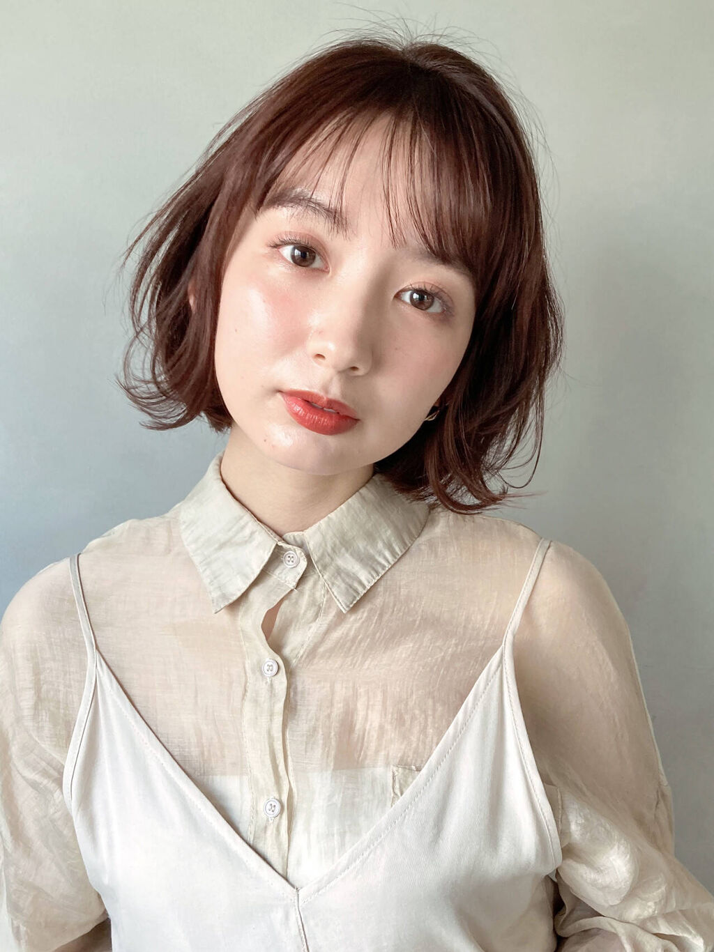 「ハイライトってどこに入れる?効果的な入れ方や使う順番を徹底解説《おすすめ商品も》」の画像(#231180)