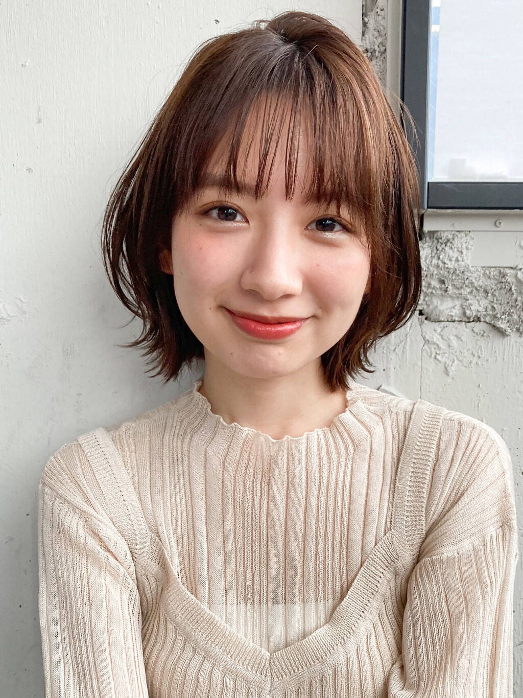 「平行二重って?似合う輪郭と目の形は?おすすめ二重テープを紹介」の画像(#240854)